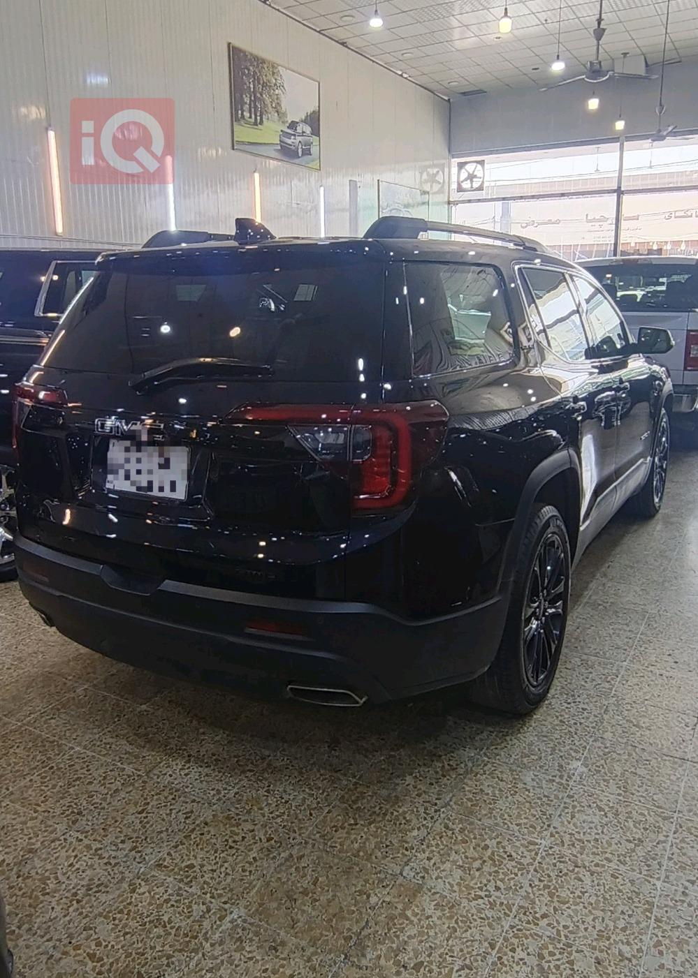 جي ام سي اكاديا